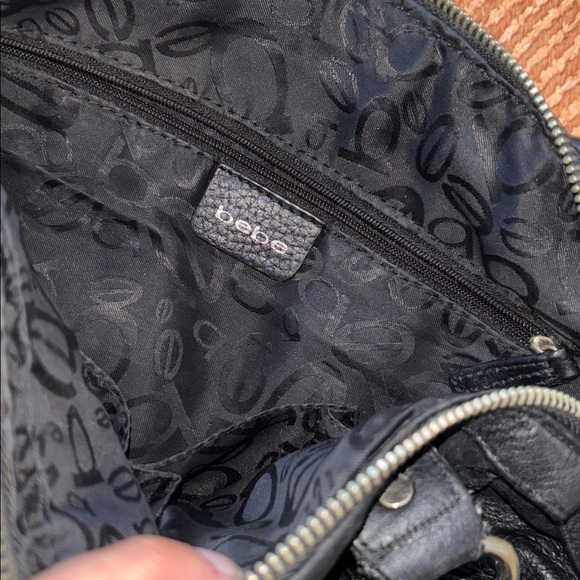 Vintage authentic Bebe leather purse with matching leather whip keychain - Picture 5 of 13